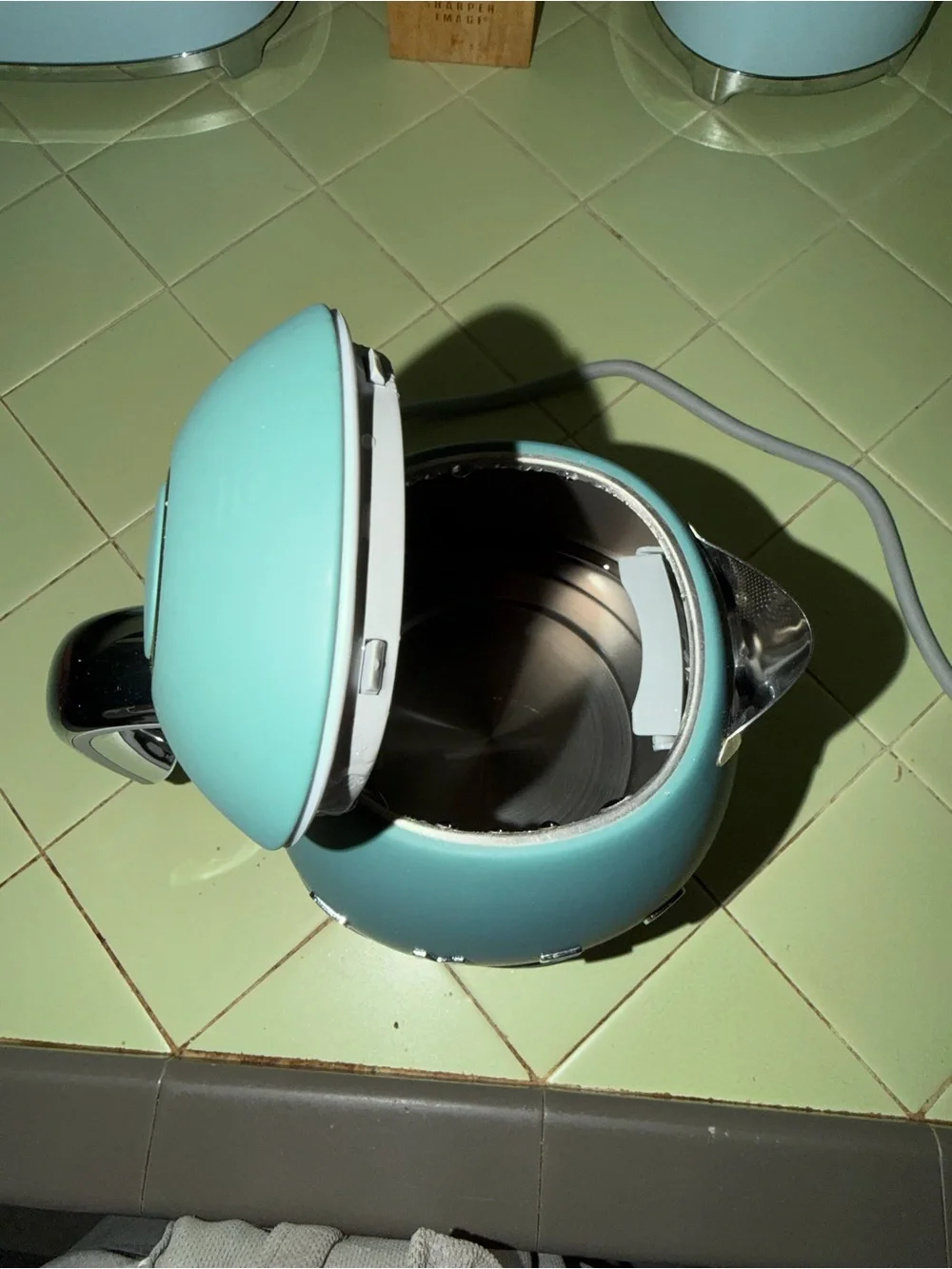 SMEG Retro Electric Kettle in Matte Blue (Jade)